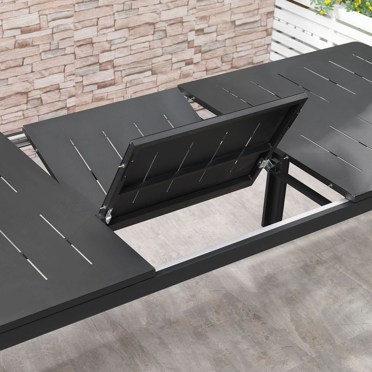 Extendable Garden Table Aluminum Black 180-240Cm Outdoor Terrace