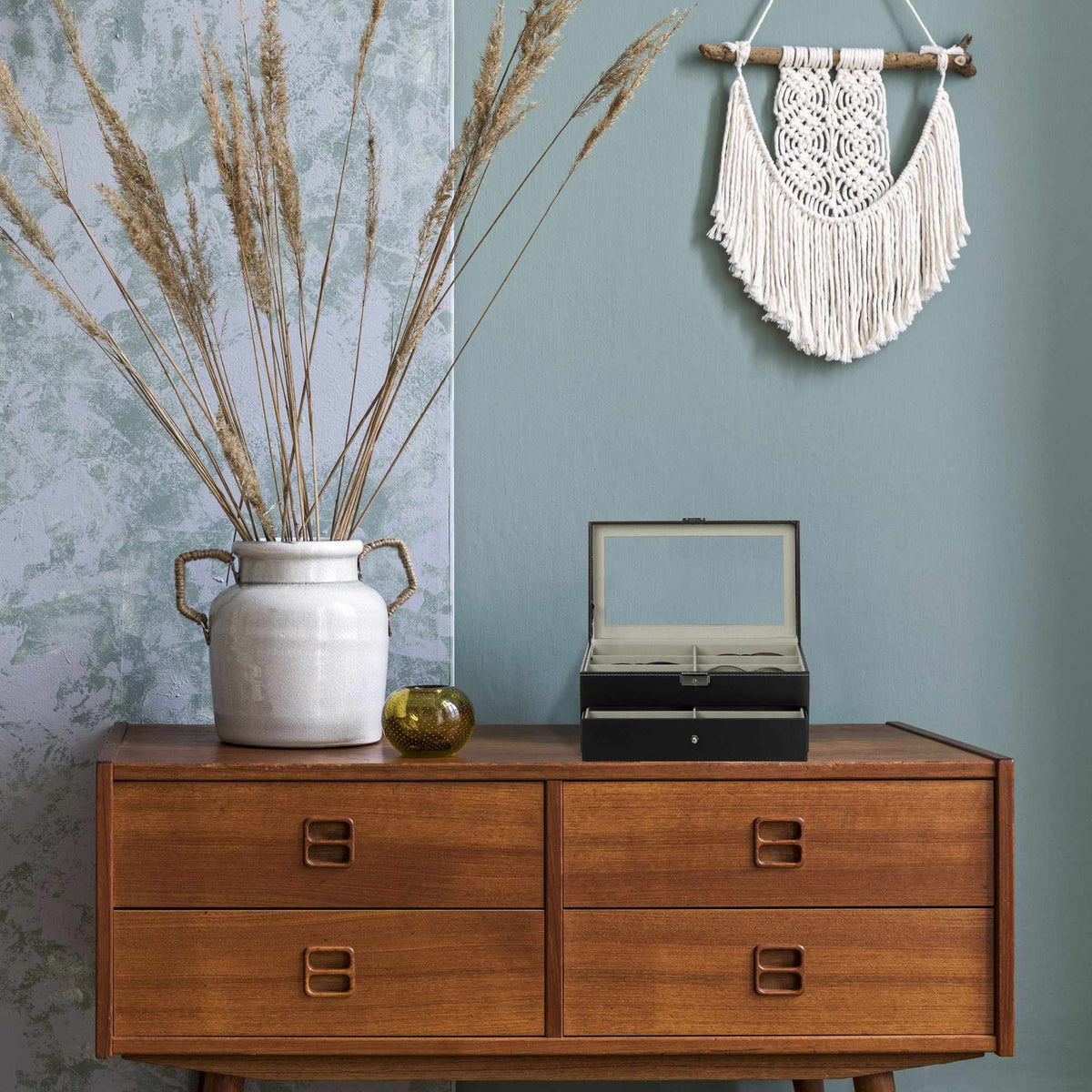 Eyeglass storage for 12 pairs