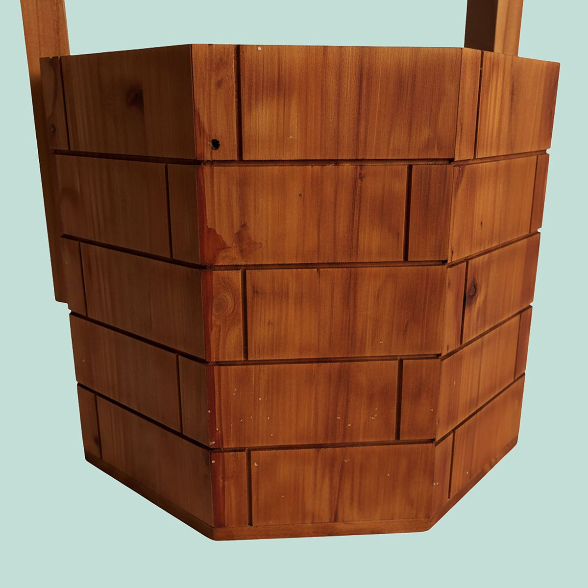 Fir-Wood Garden Fountain with Crank and Bucket