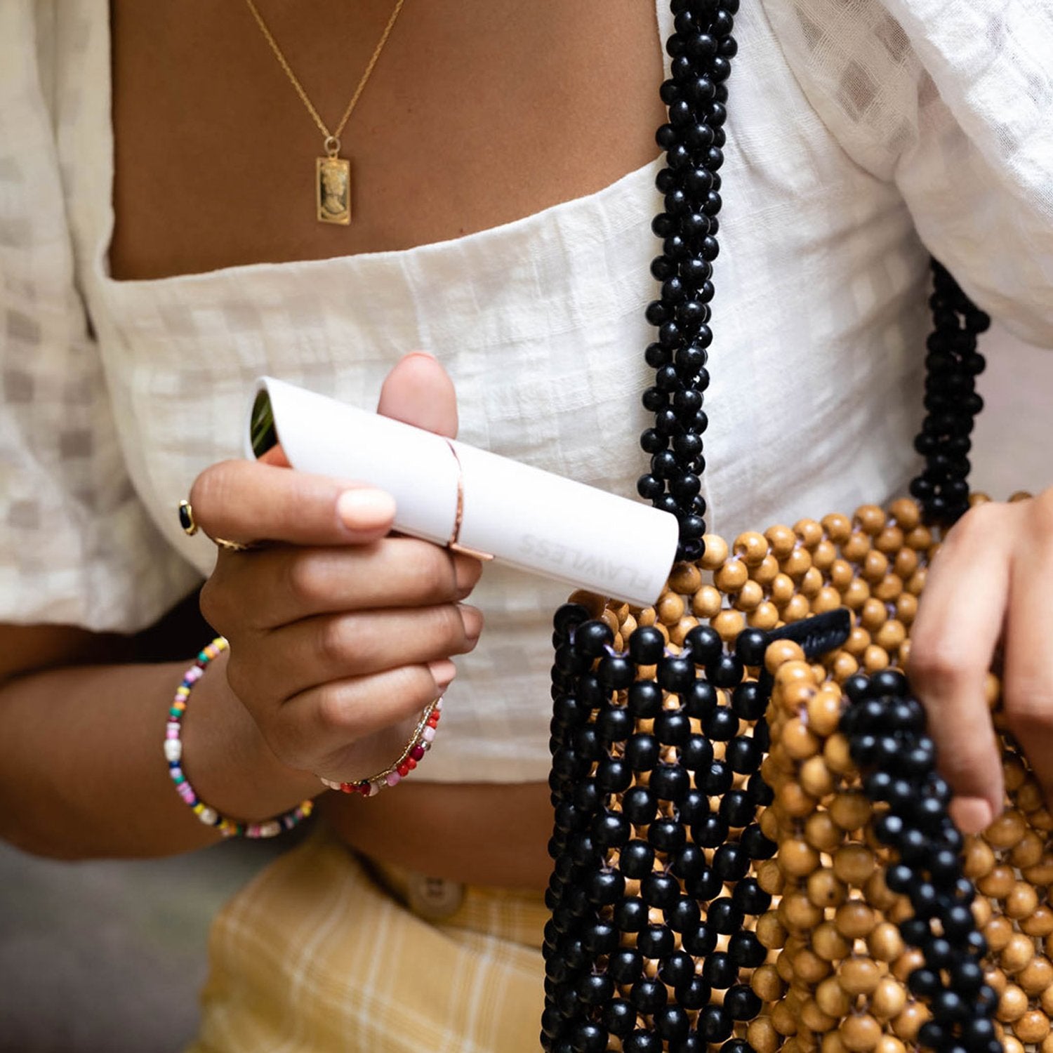 Flawless Finishing Rechargeable 18K Gold