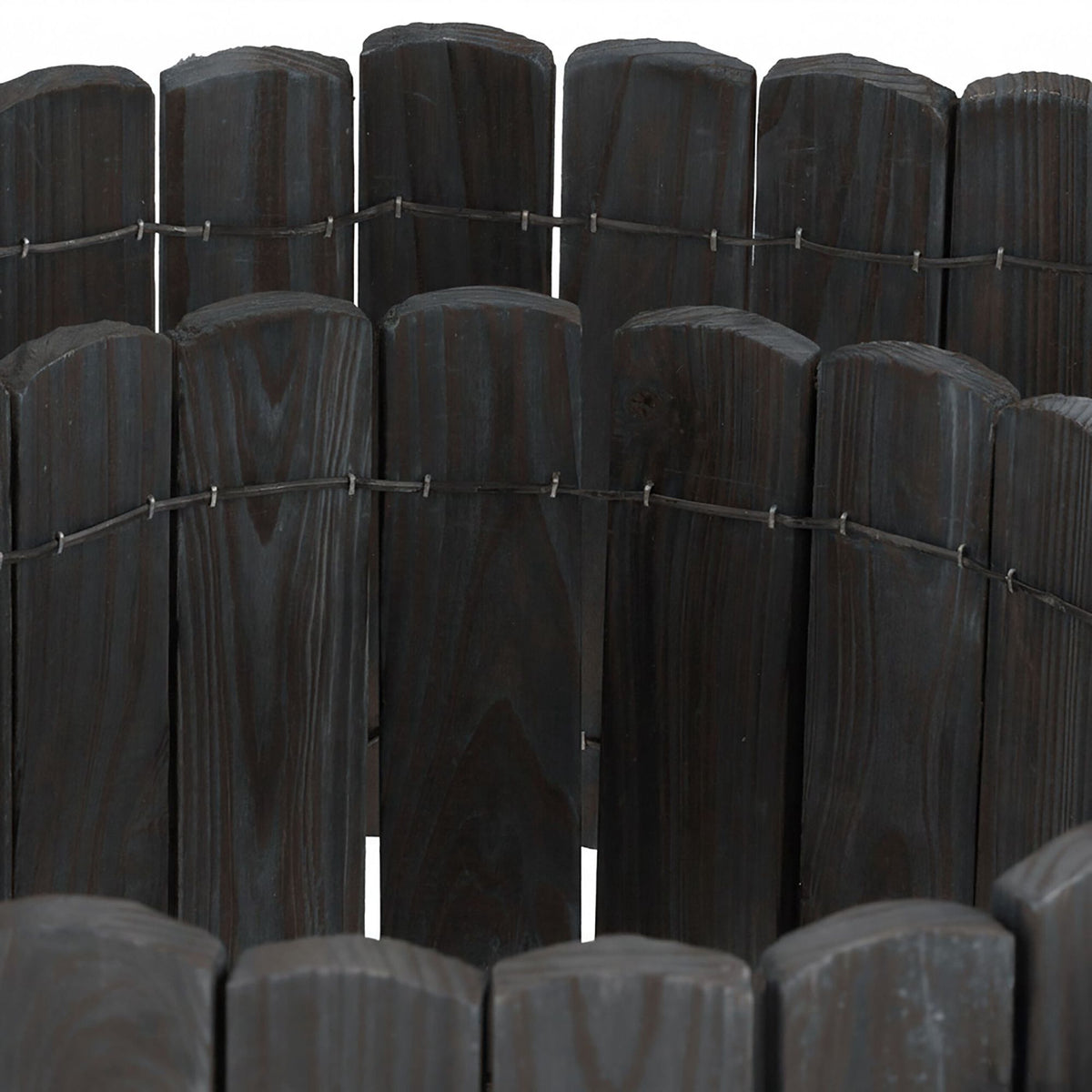 Flexible Wooden Garden Bed Edging – Spruce Finish