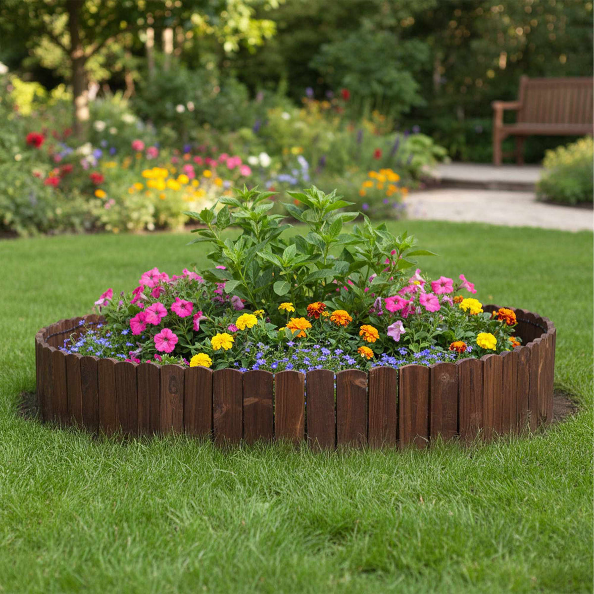 Flexible Wooden Garden Edging – Weather-Resistant, Easy Installation