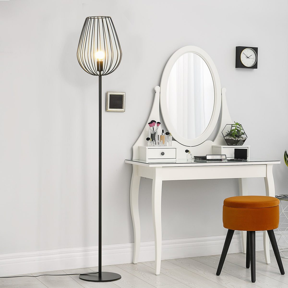 Floor Lamp Retro Industrial Style With Metal Mesh Cage Shade, Ø27.5X159Cm