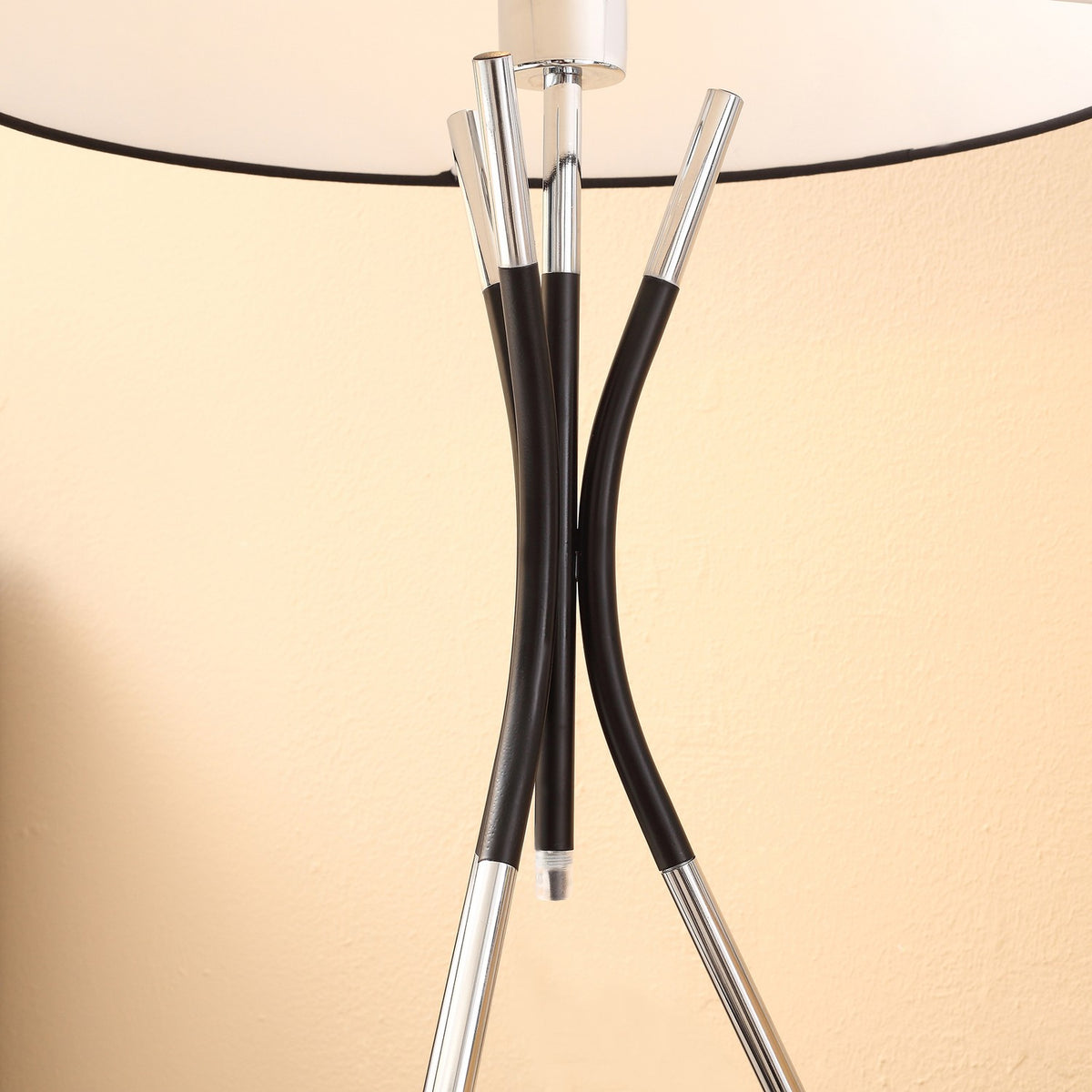 Floor Lamp Tripod Elegant Living Room Floor Lamp 40W, E27, Fabric Shade & Metal Base, Black+Silver, 40W