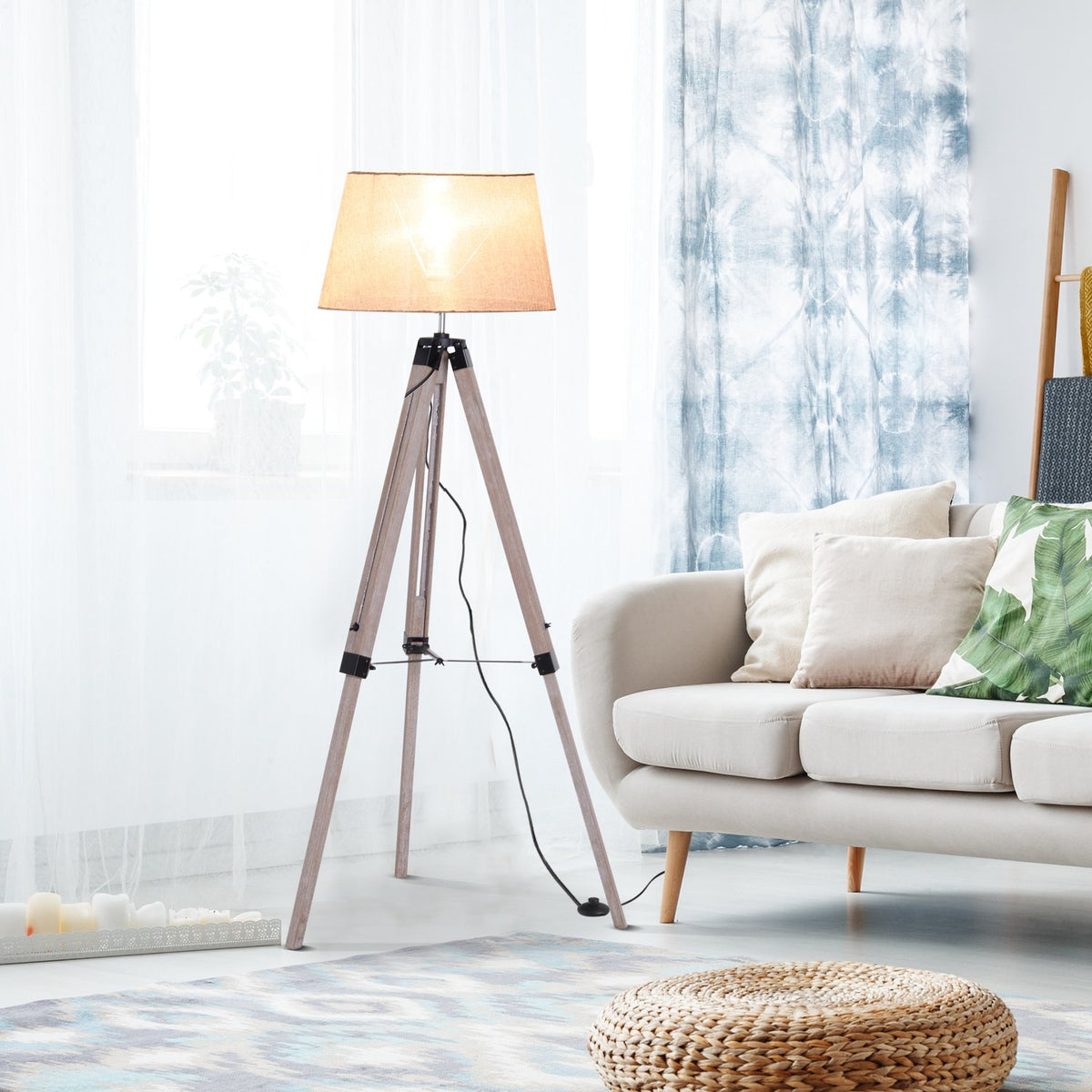 Floor Lamp Tripod Height-Adjustable Floor Lamp In Scandinavian Design, Wood & Linen, Natural & Gray, 65X65X(99-143)Cm