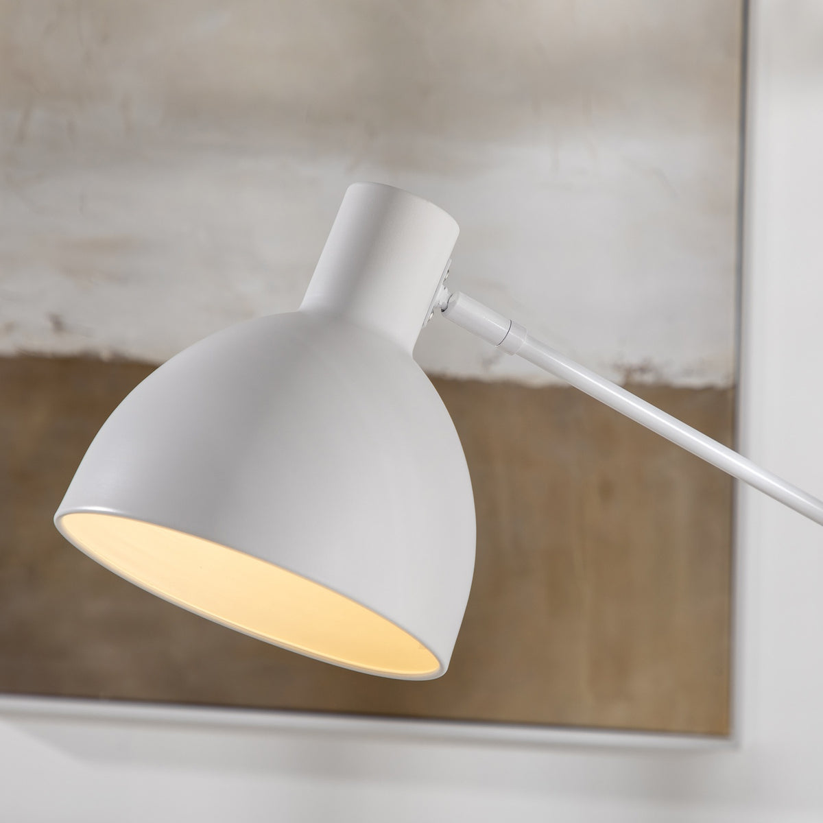 Floor lamp height-adjustable, swiveling floor lamp, 40 W floor lamp excl. bulb, reading lamp arc lamp with E27 base, for living room, bedroom, white