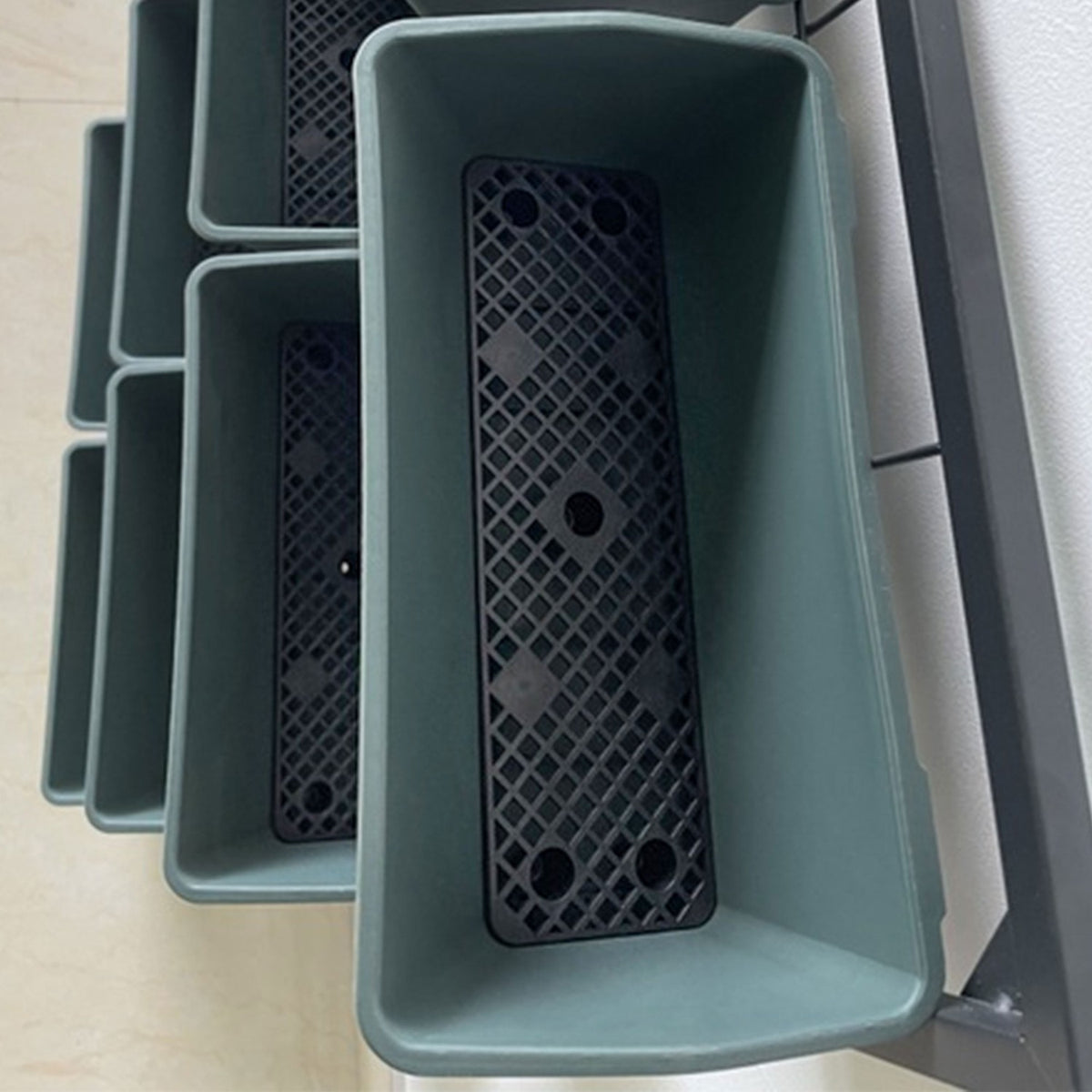 Flower Stand Plant Stand with 8 Pots Wall Mounted Plant Stairs Flower Shelf for Garden Dark Green 52.5 x 14 x 90 cm