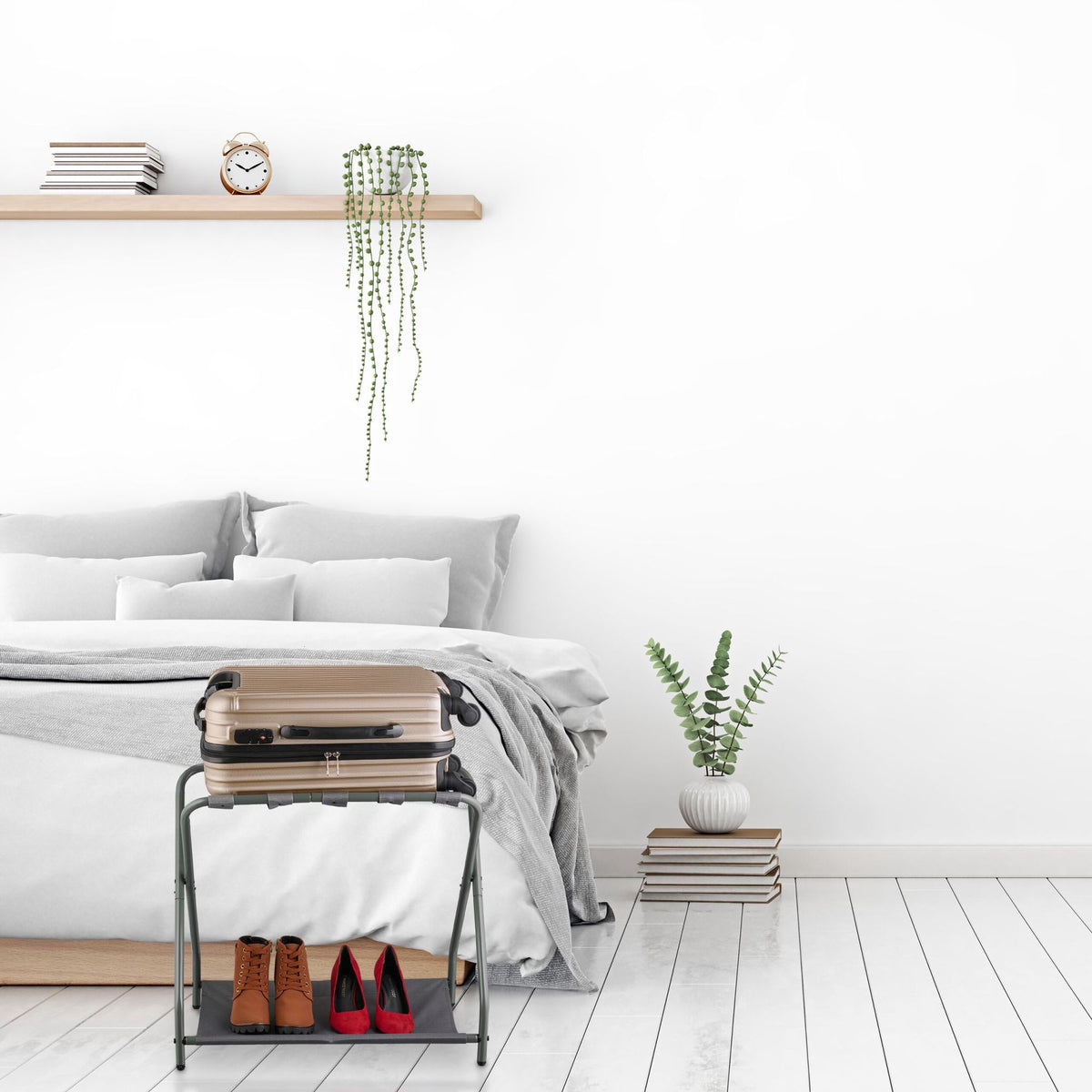 Folding coat rack in metal
