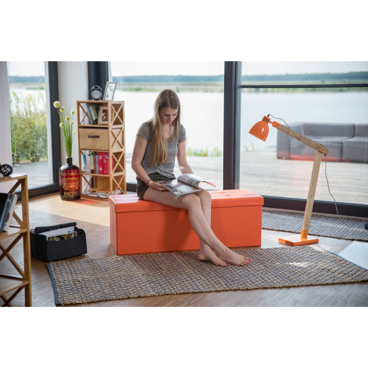 Folding storage bench in artificial leather