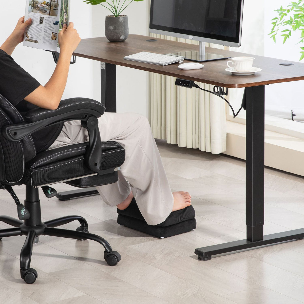 Footrest desk footrest with anti-slip padding, velvet look, for home office, office, black