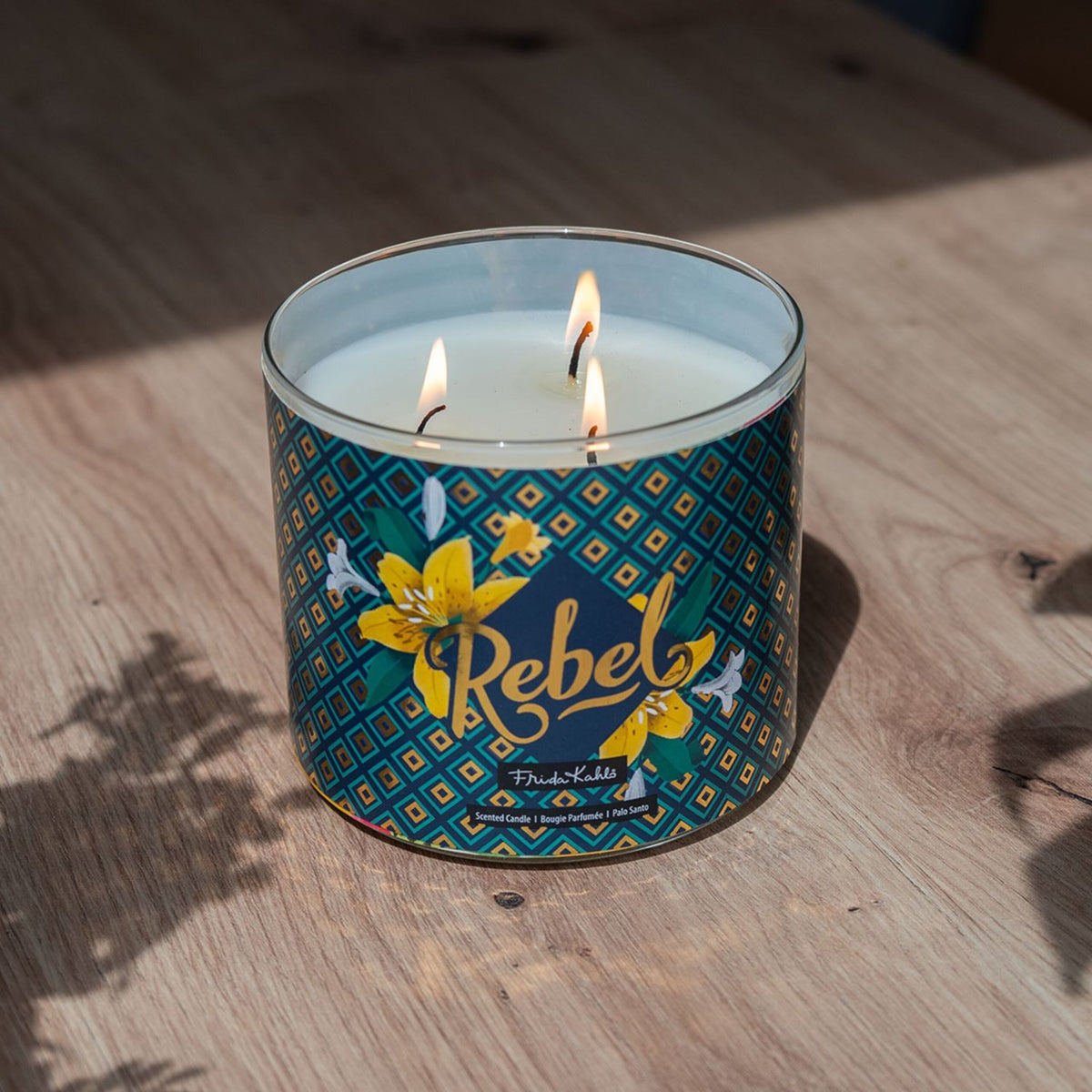 Frida Kahlo Scented Candle – Artistic Glass Design