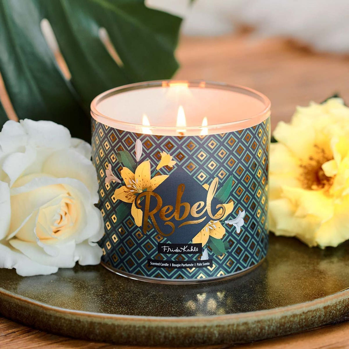 Frida Kahlo Scented Candle – Artistic Glass Design