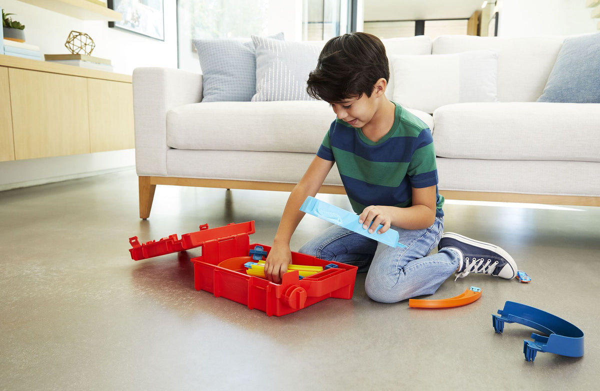 Fuel Can Stunt Box Playset with Track and Car, 6+