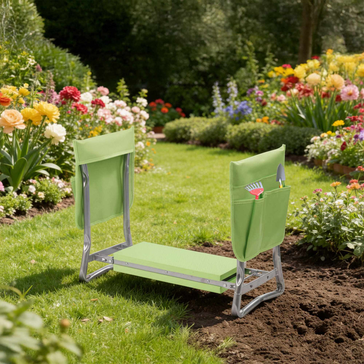 Garden Kneeler with Pockets – Foldable & Padded Seat