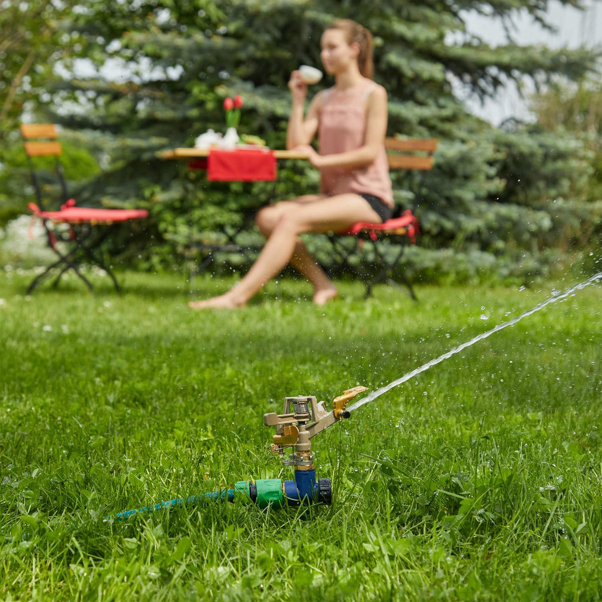 Garden sprinklers with 10 m reach