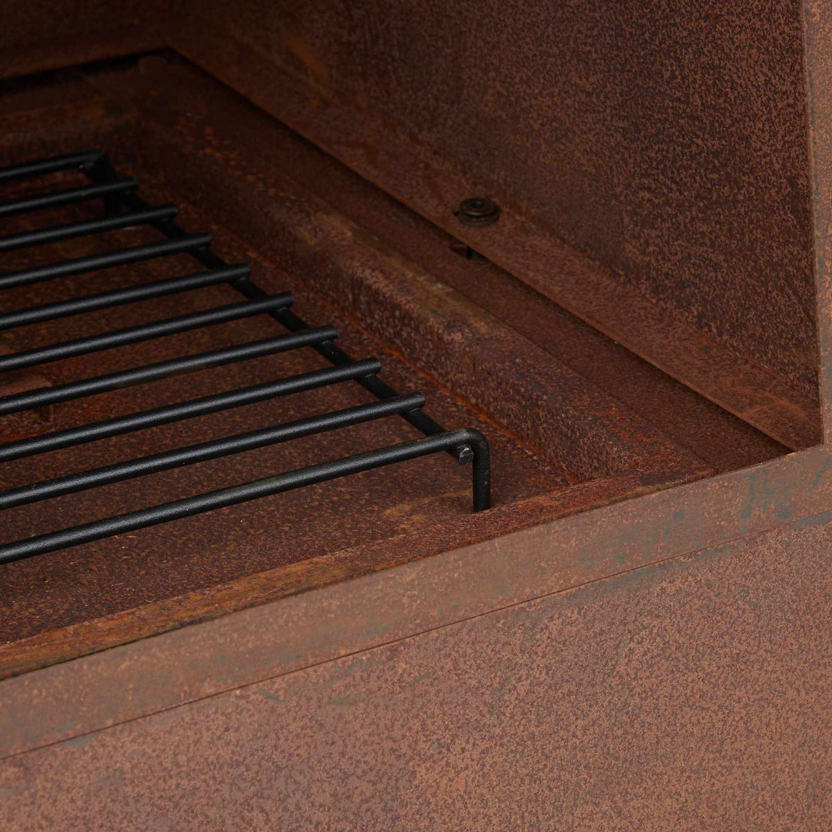 Garden stove in corten steel