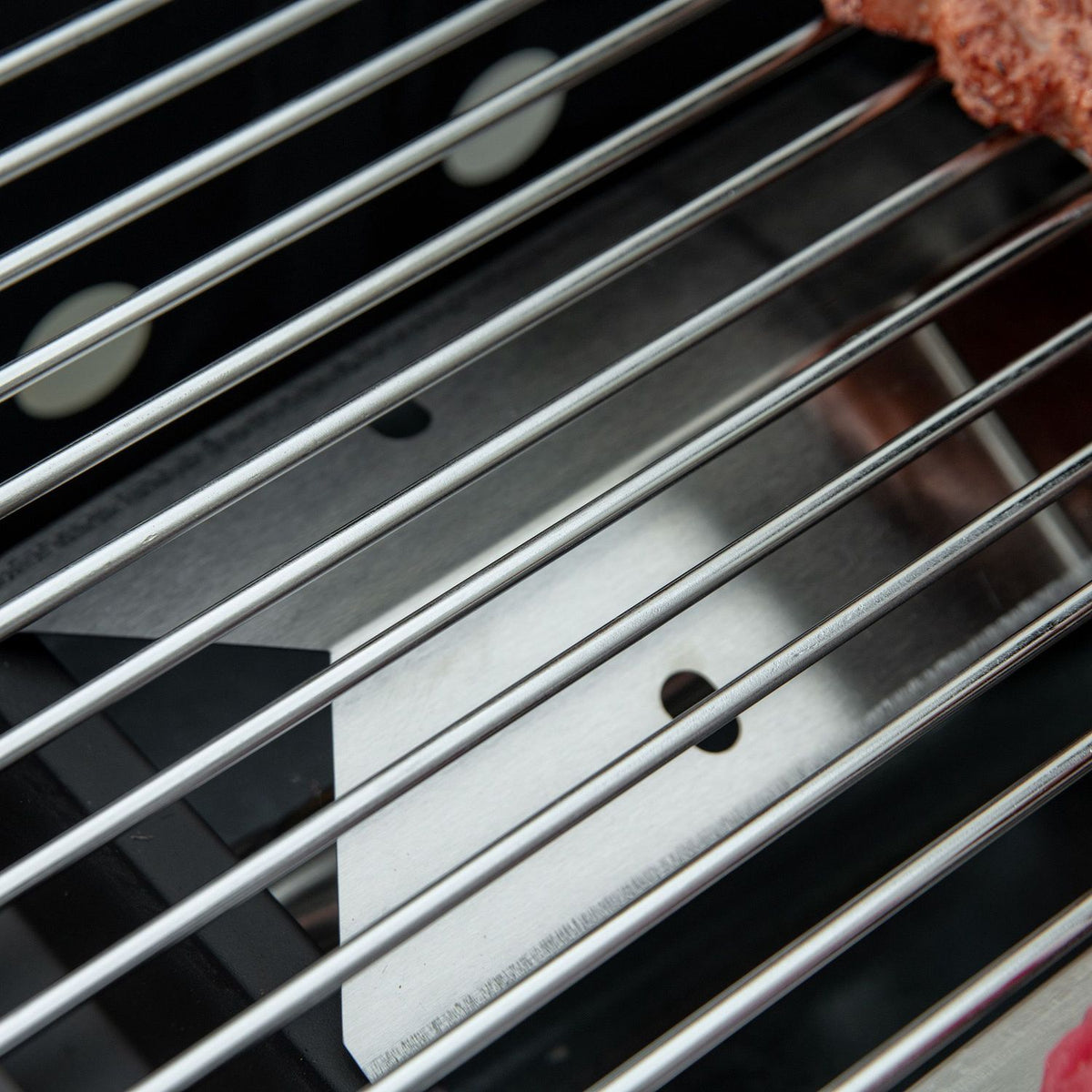 Gas Grill Bbq With 3 Burners 3 Kw Each Mobile Grill Cart With 4 Wheels Grill Net Side Tables Pressure Reducer Hoses Steel 121 X 55 X 109Cm