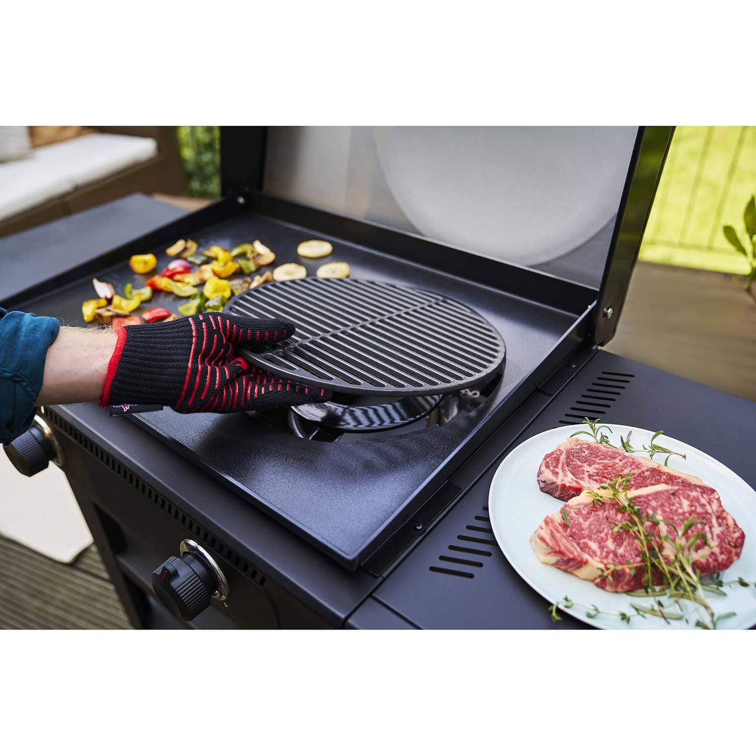 Gas-Powered Griddle with 3-in-1 System, 70x50 cm Cooking Area