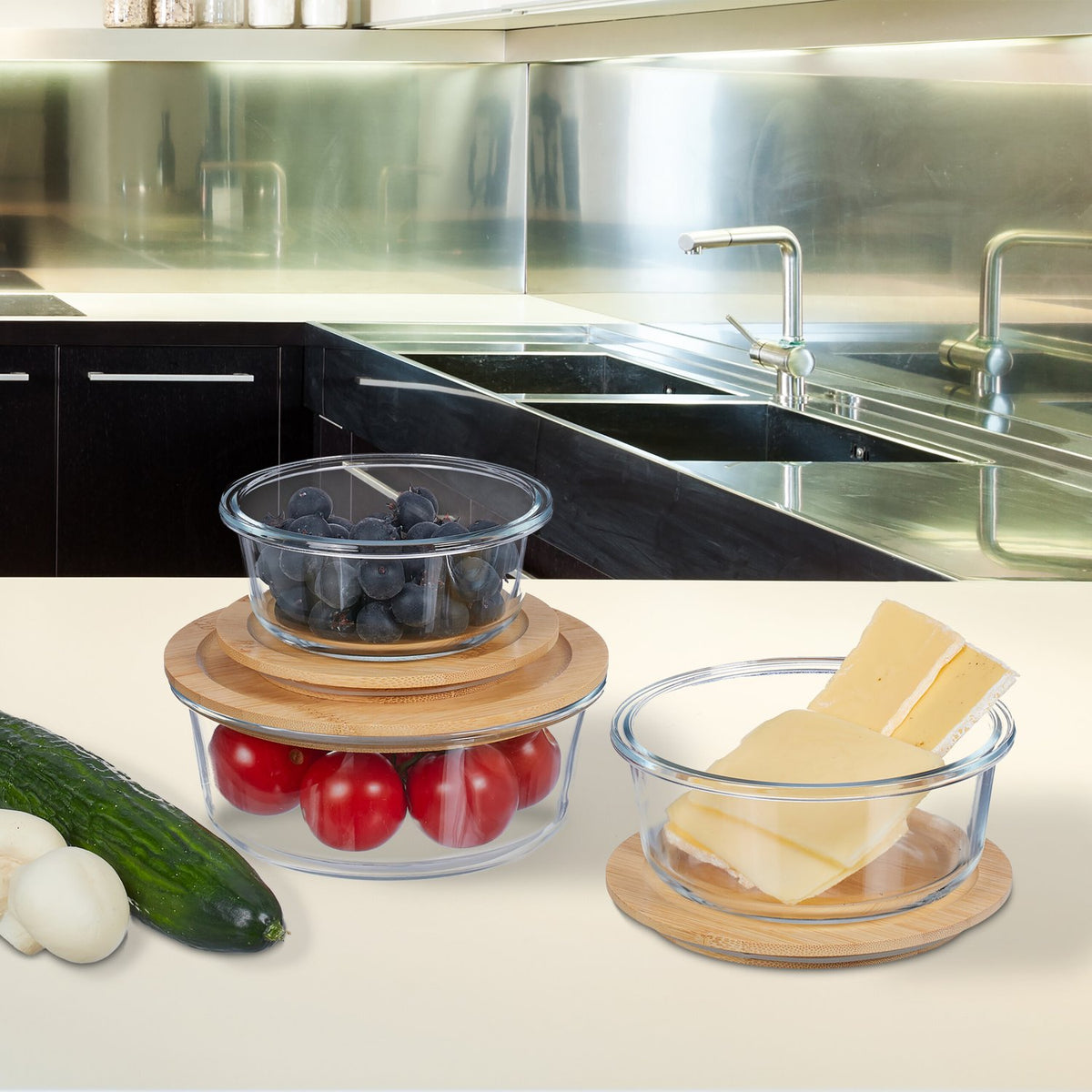 Glass container with lid in 3 sizes
