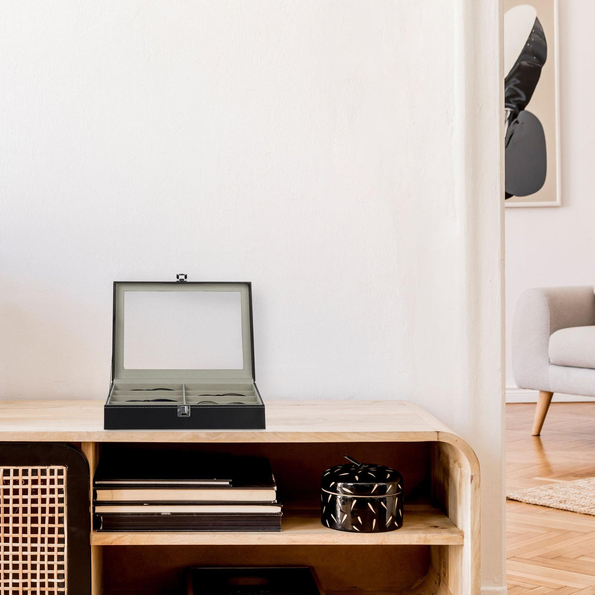 Glasses storage for 8 pairs