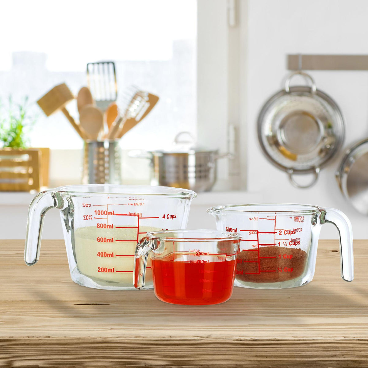 Glass measuring jug set of 3