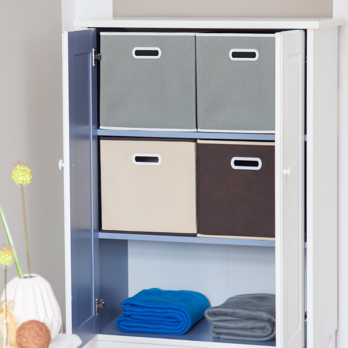 Hanging shelf for wardrobe