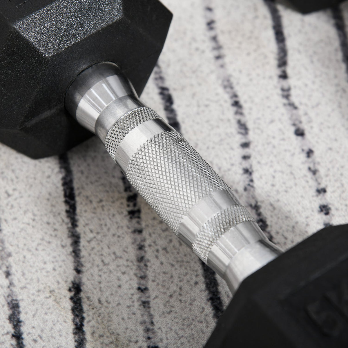 Hexagon Dumbbells Set Of 2, 2X5 Kg, Cast Iron With Rubber Cover, Black