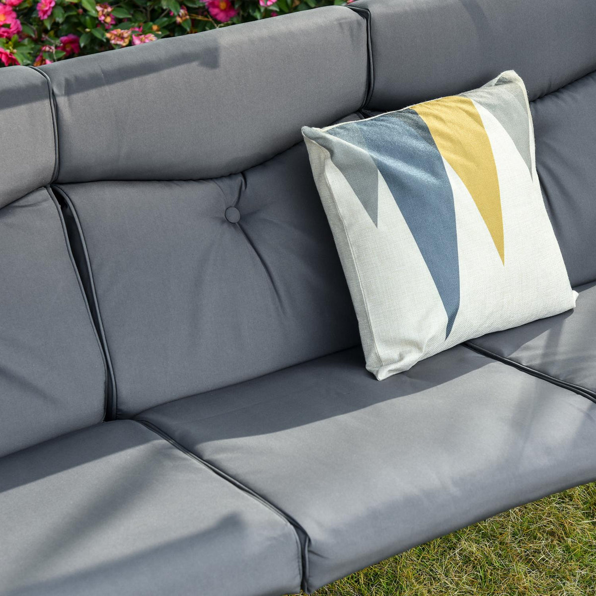 Hollywood Swing 3-Seater Garden Swing Bench With Adjustable Sun Canopy Tea Table Steel Polyester Gray + Black 271 X 125 X 177 Cm