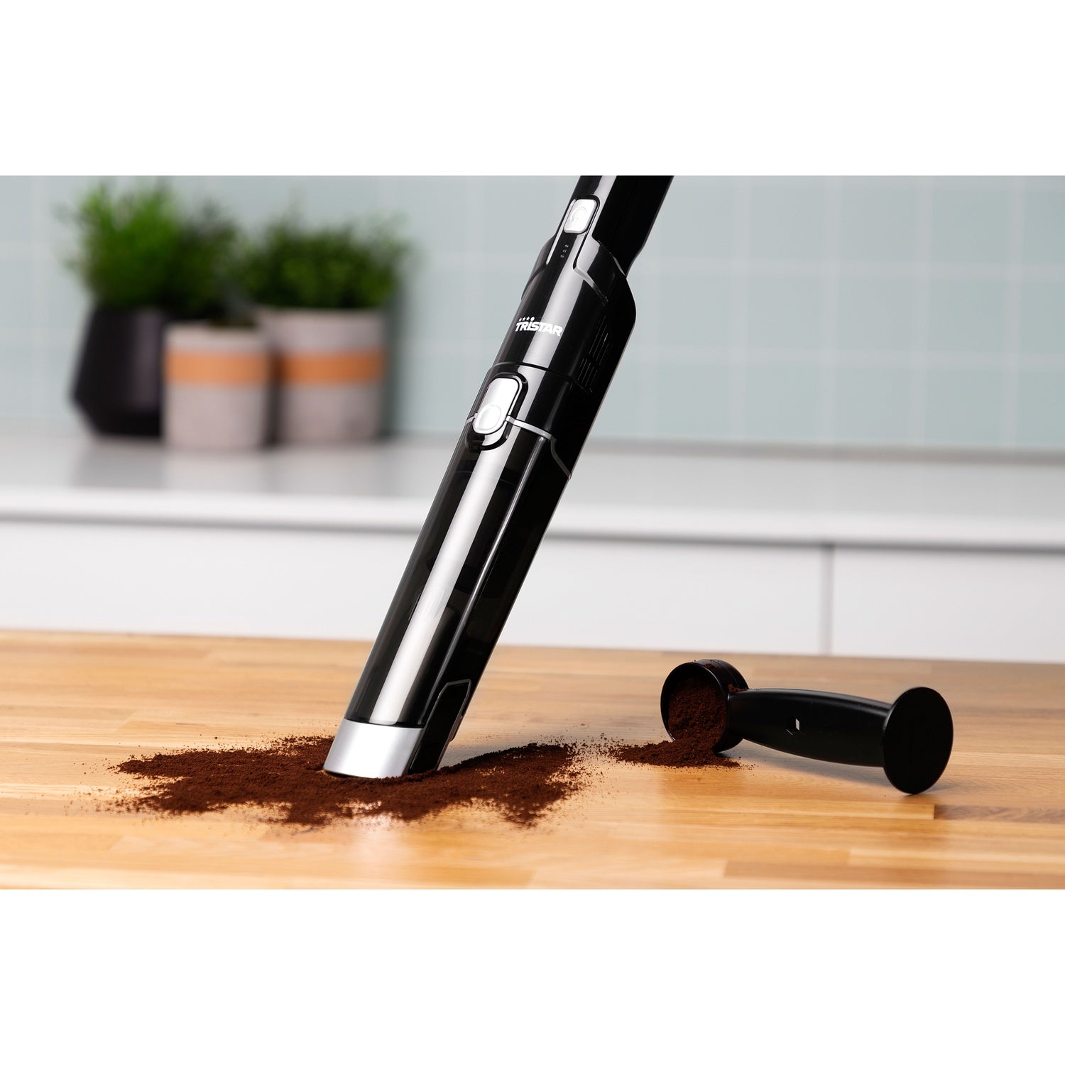 Home and car vacuum cleaner Ultra Thin ion 10.65V