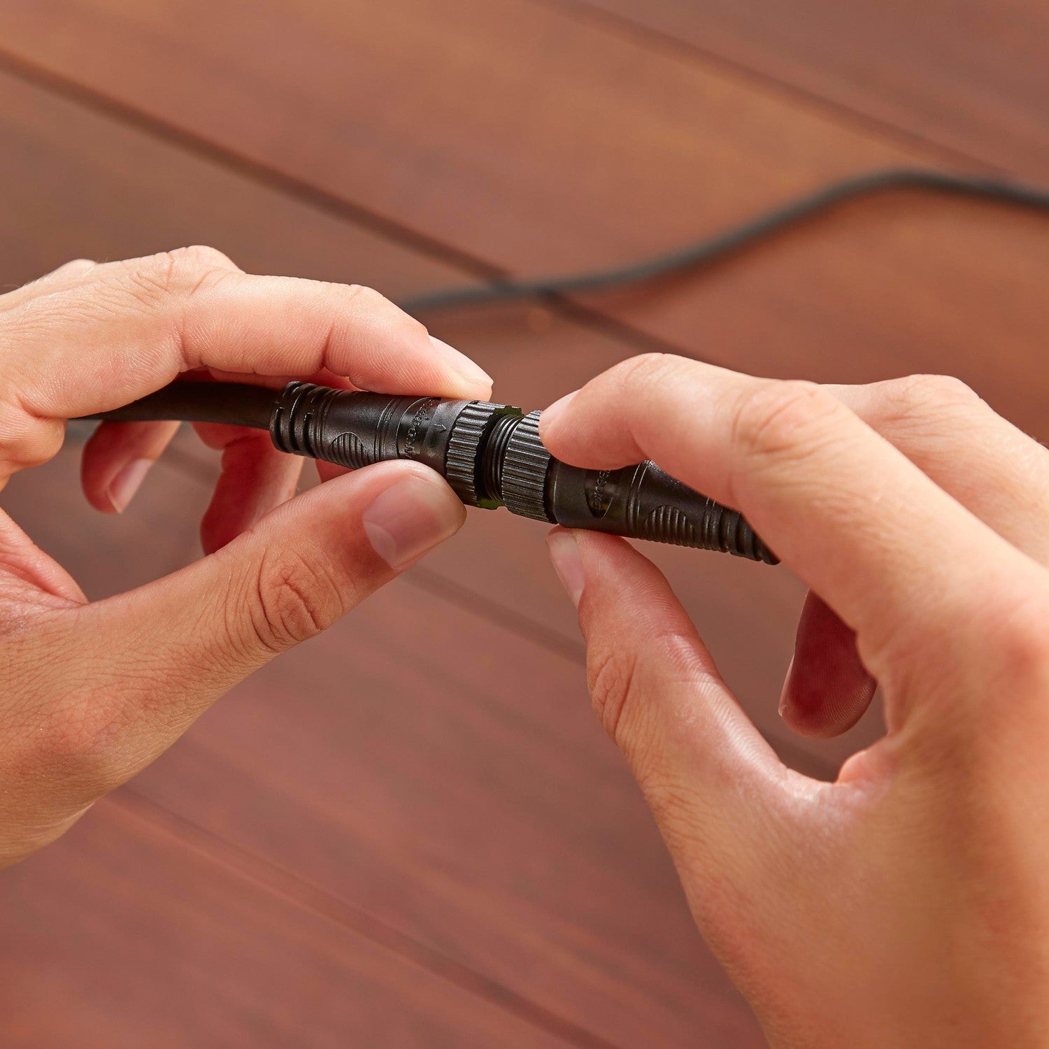 Hue Outdoor T-connector + 2.5m cable