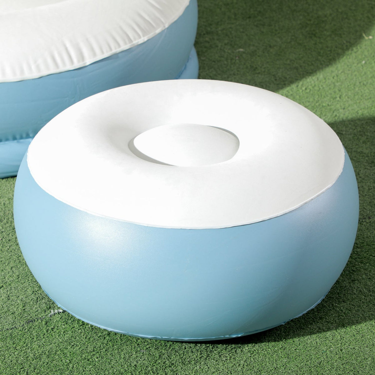 Inflatable Sofa With Footstool Air Sofa With Cup Holder, For Camping & Home, White, 125X100X87Cm