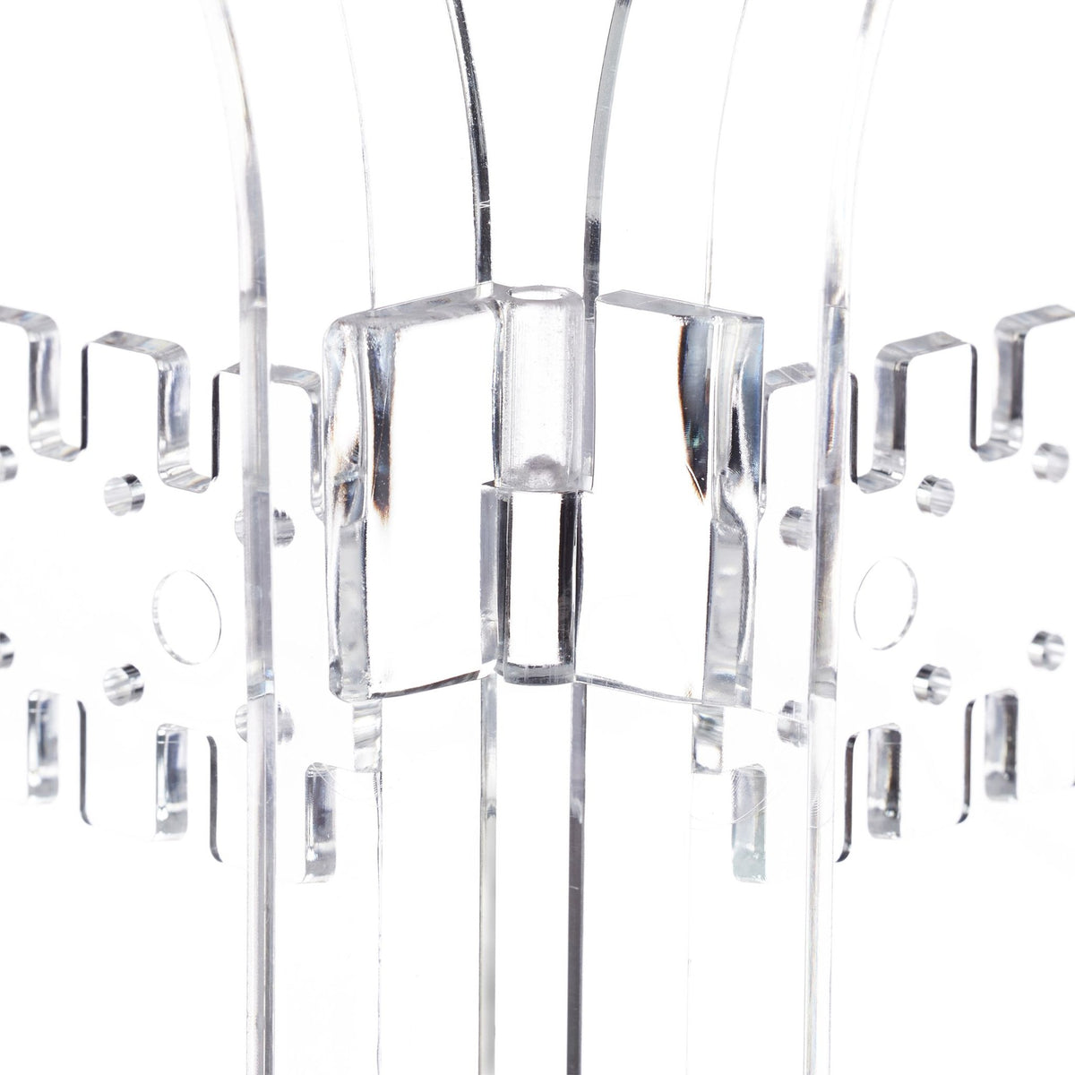 Jewelry holder in acrylic