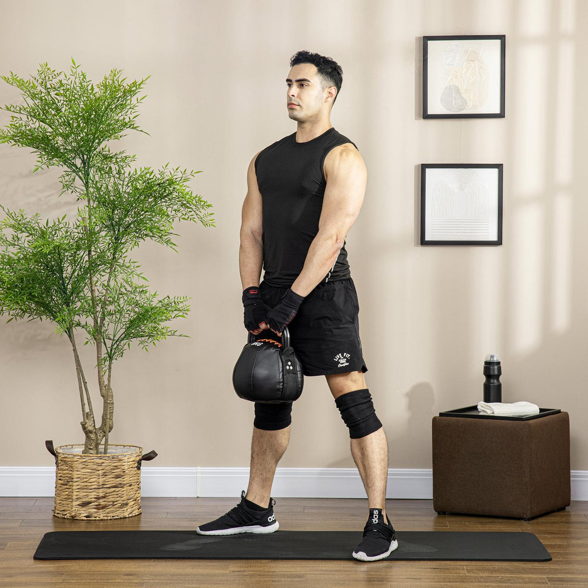 Kettlebell 8 Kg Kettlebell With Steel Handle For Strength Training, Weight Lifting, Endurance, Floor-Friendly Faux Leather Coat, Black
