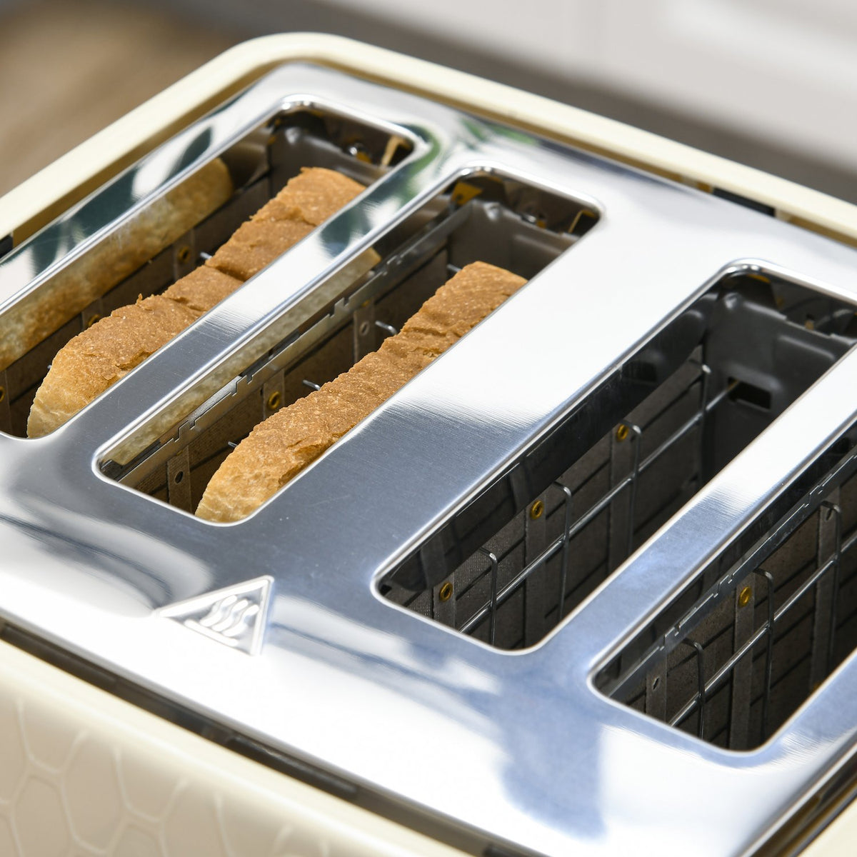 Kettle with toaster 1.7L kettle 4 slices of toast breakfast set with 7 browning levels, automatic switch-off, defrost & reheat function and crumb tray, beige |