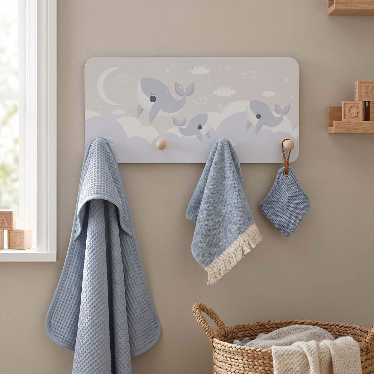 Kids' Coat Rack with 4 Hooks, MDF and Pine, 20x40 cm