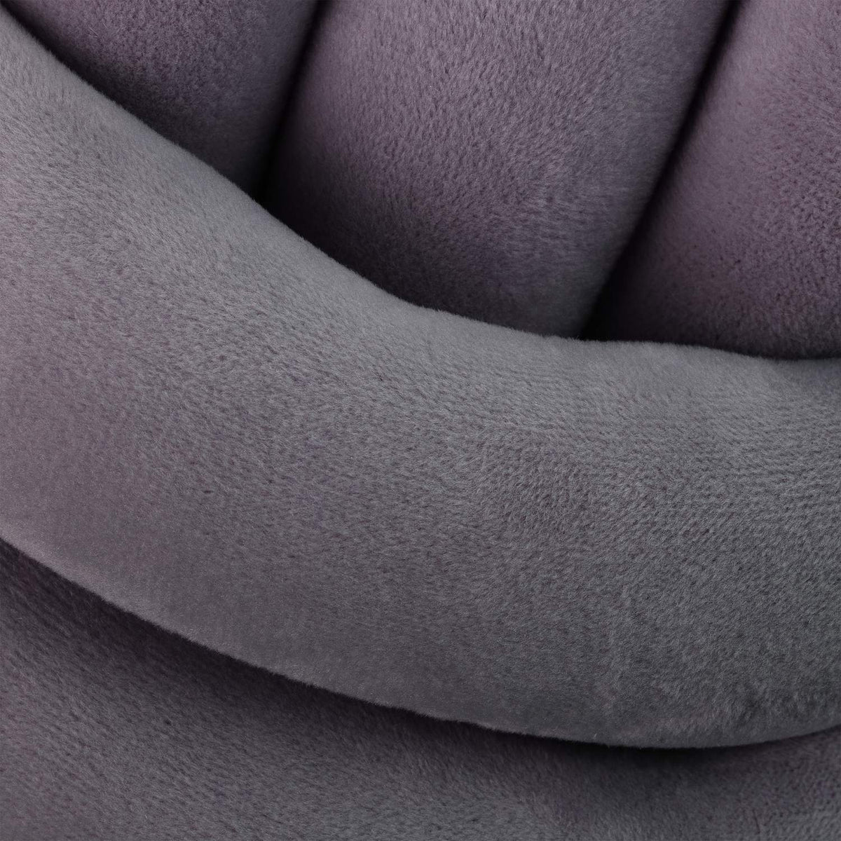 Knot cushion solid color