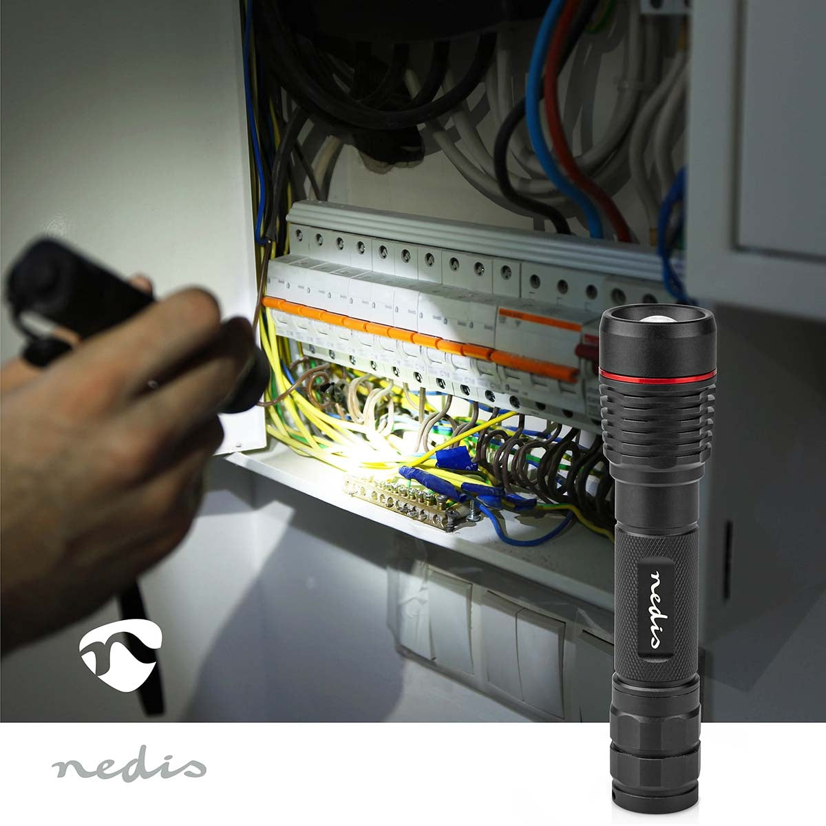LED flashlight | Battery powered | 3.7 V DC | 10 W| Built-in lithium ion | batteries included | Rechargeable | Indicated luminous flux: 1000 lm | Lighting range: 200 m | Beam angle: 10 °