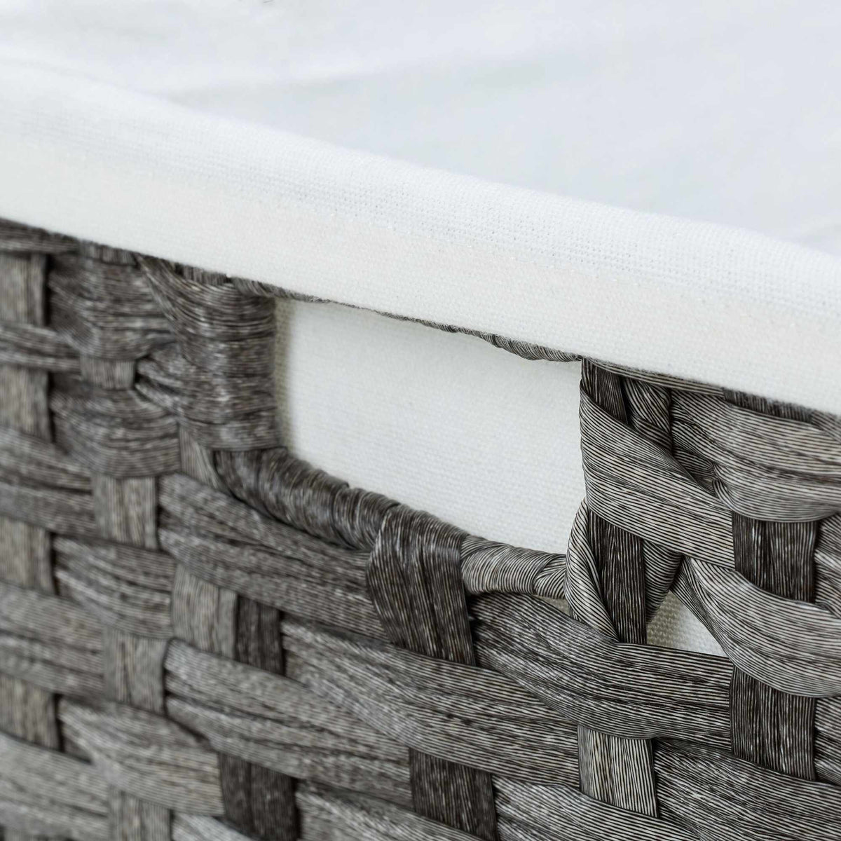 Laundry basket in rattan look 90 l