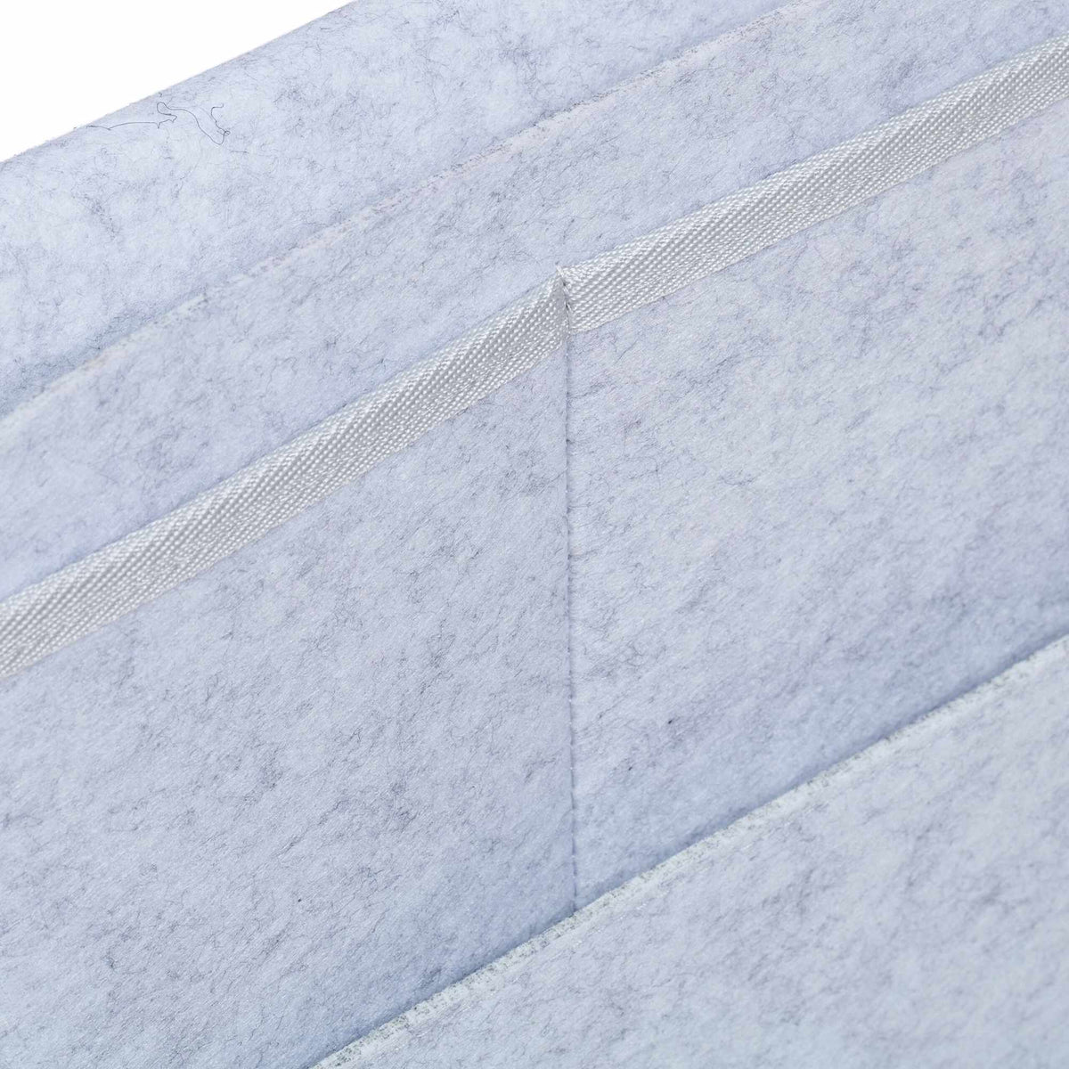Light gray bed bag set of 2