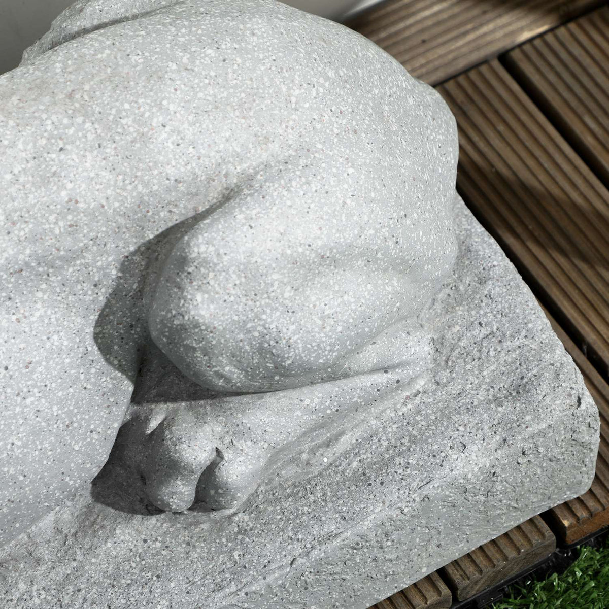 Lion Sculpture Weather Resistant Garden Figure Outdoor Ornament Garden Decoration For Home Lawn Yard Gray