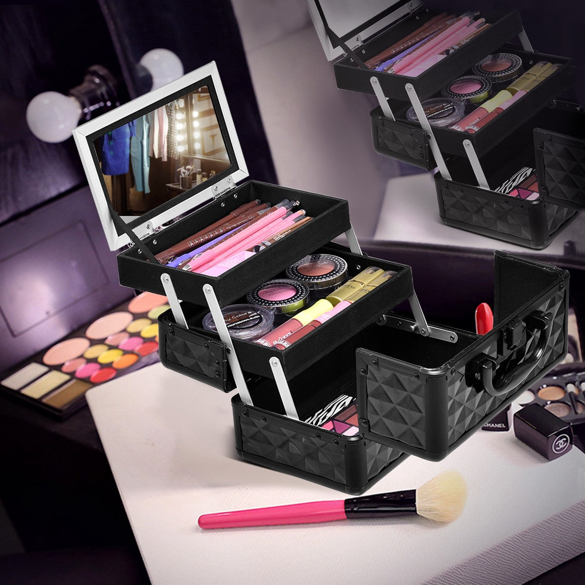Lockable Makeup Train Case With Mirror, Trays, Black