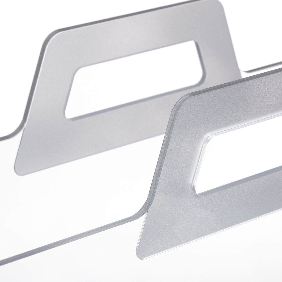 Magazine rack in transparent acrylic