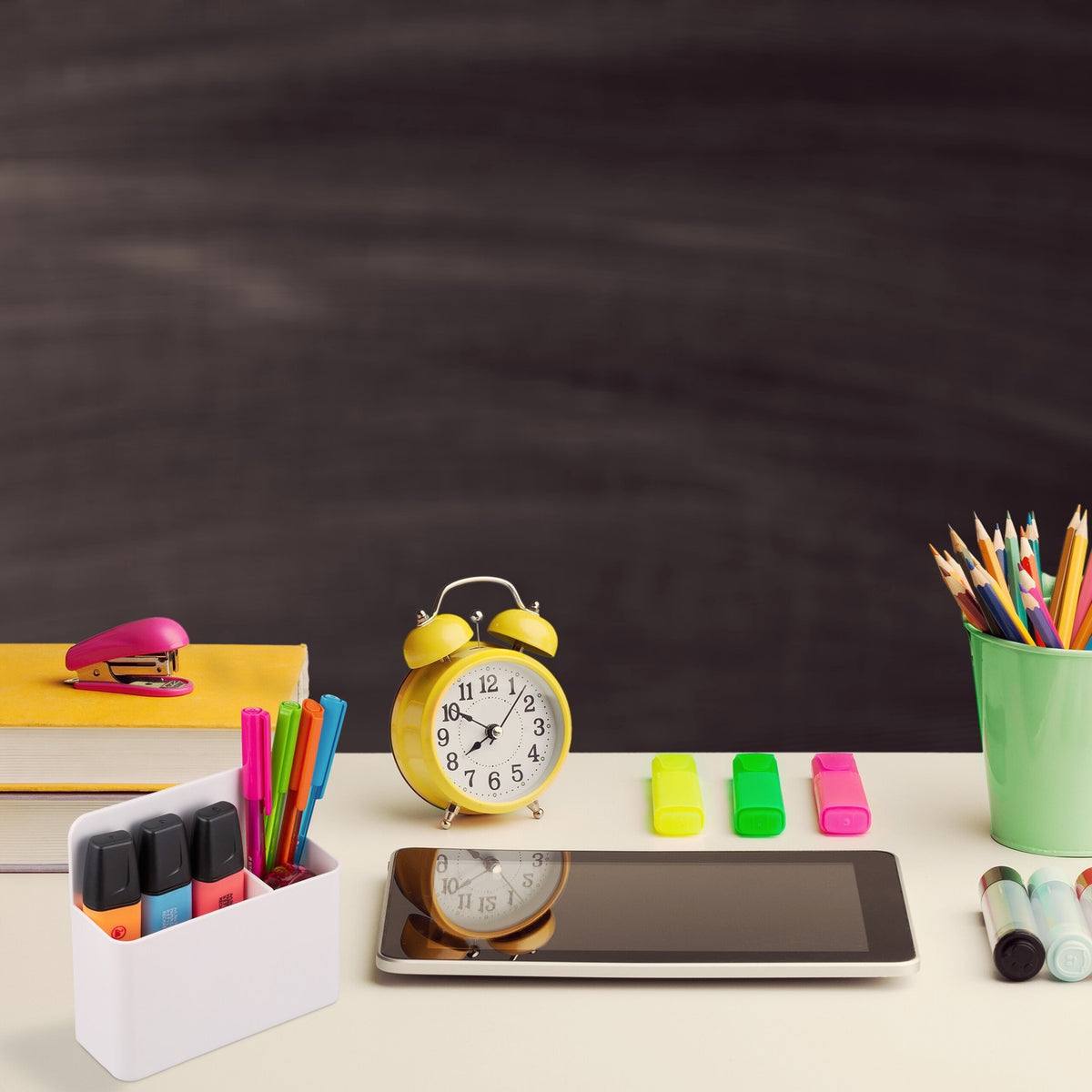 Magnetic Pen Holder Set – Versatile Desk Organizer