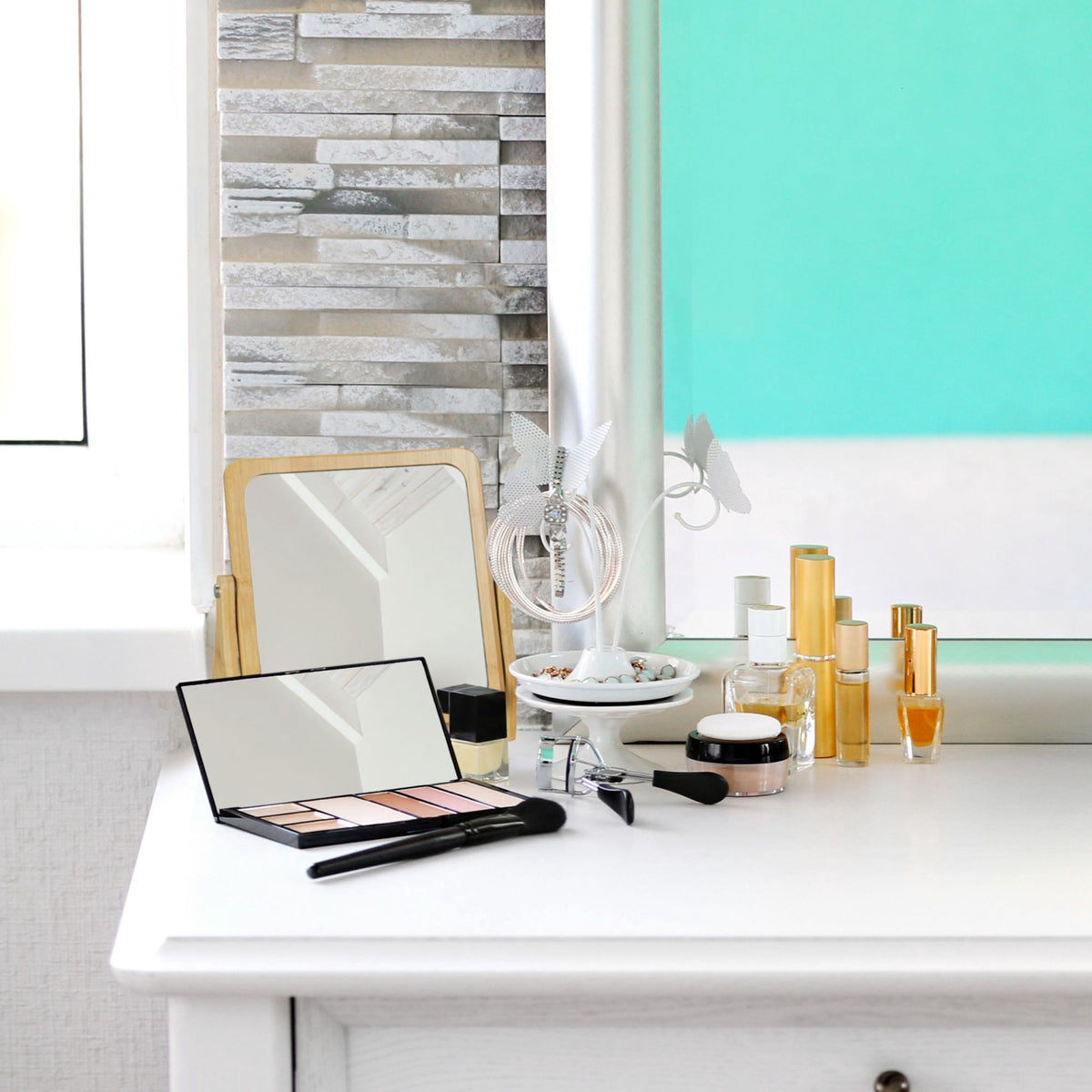 Makeup mirror bamboo
