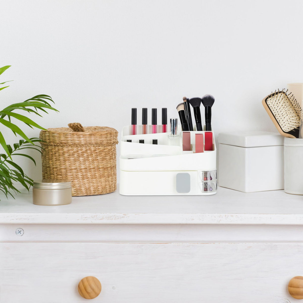 Make-up storage with drawer