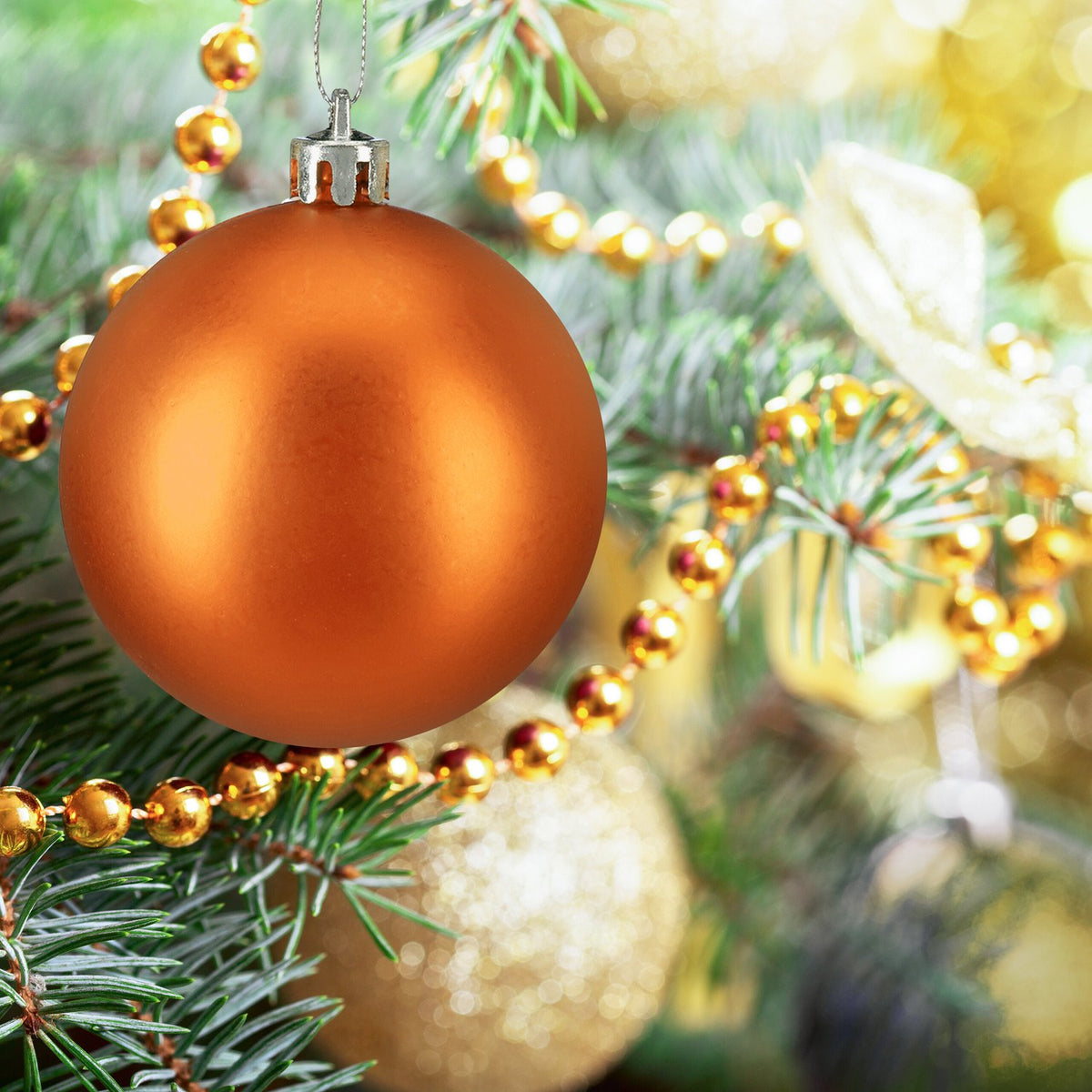 Matte Christmas Baubles Set, 100 Pieces