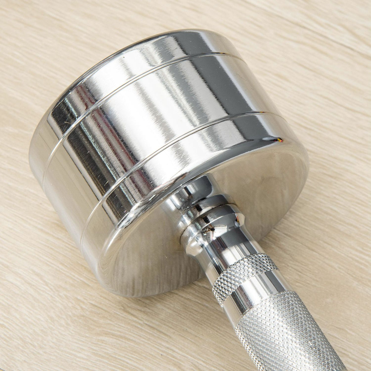Metal Dumbbells Set Of 2 2 X 7 Kg Dumbbells With Knurled Handle, Compact Shape, Non-Slip Fitness Dumbbells, Silver, 24X9X9 Cm