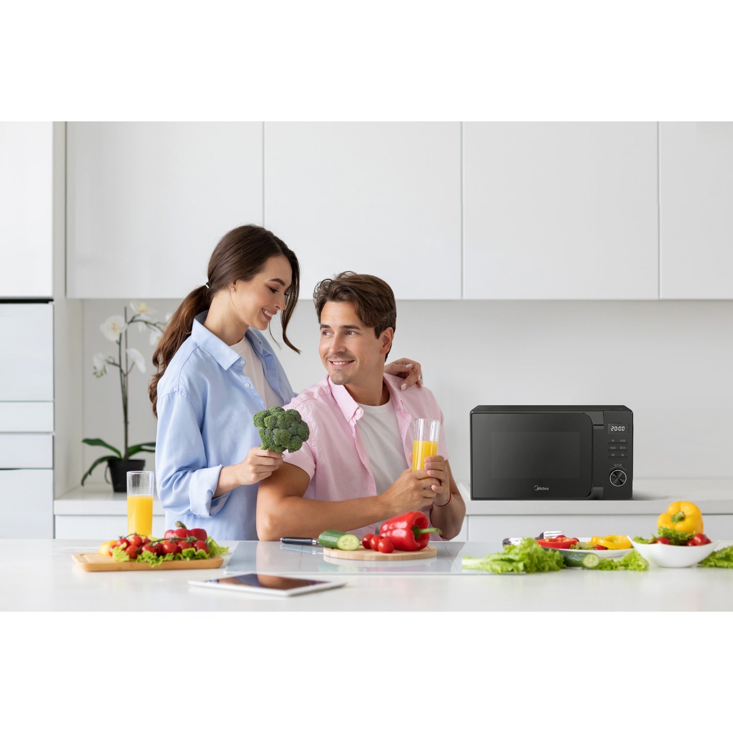 Microwave oven with Grill 20L 700/1000W