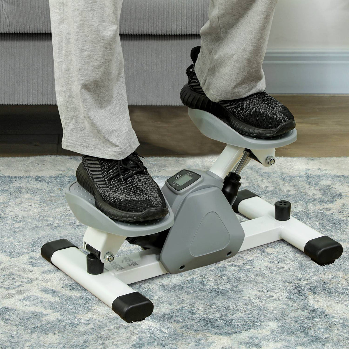 Mini stepper for home with LCD display, up-down stepper with non-slip pedals, stepper home trainer up to 100 kg, for leg training, home office fitness exercise, gray |