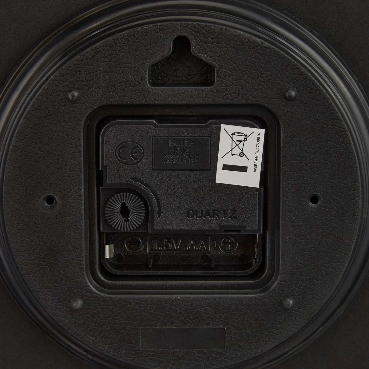 Modern wall clock